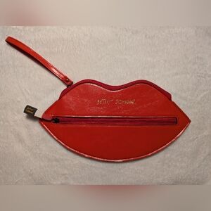 NWOT Betsey Johnson Red Lips Clutch Flat Wristlet
